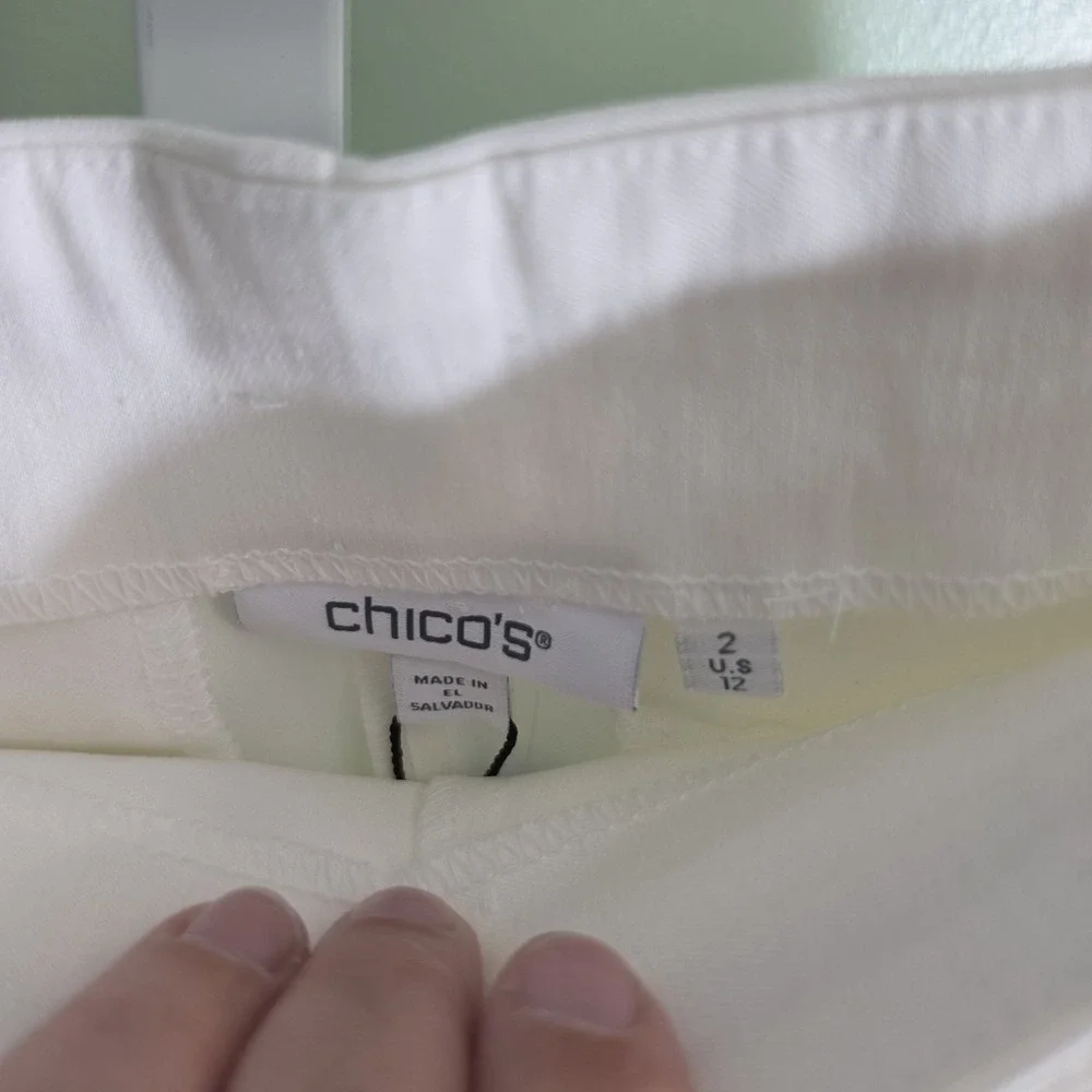 Chicos‎ Brigitte Pull On Assymetrical Wrap Skort Alablaster Size 2 (Large 12/14)